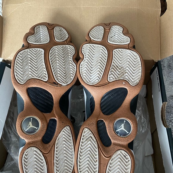 Size 5.5Y Jordan 6 Rings GG White/Gold/Black - Picture 4 of 4